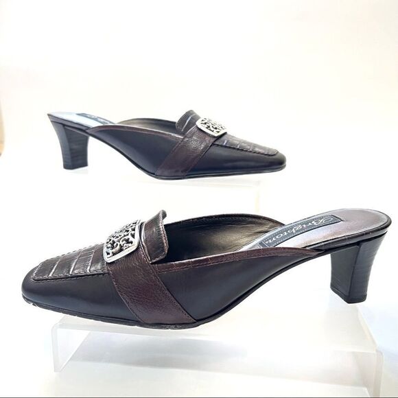 BRIGHTON NWT Size 6.5 STEPH Chocolate Brown Leather Crocodile Slip On Mule Heel - Picture 9 of 9